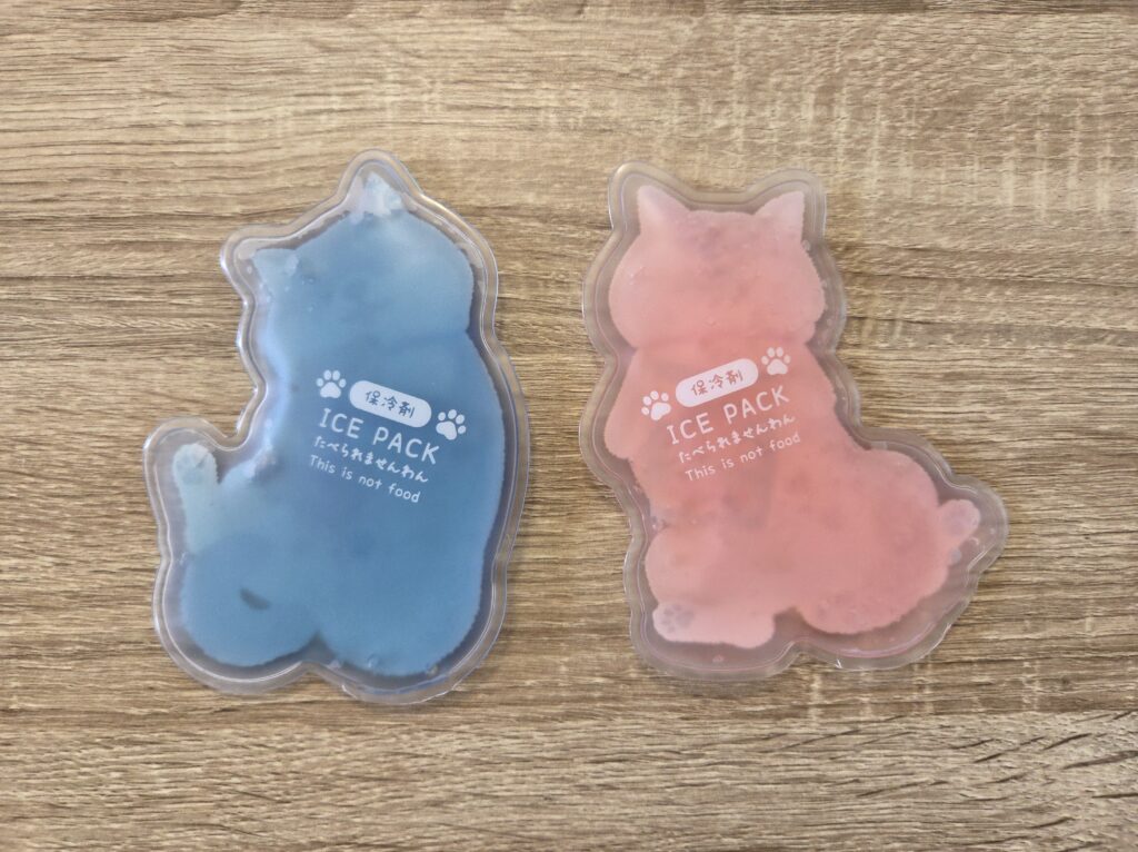 開封後商品裏面_ダイカットクールジェルわんこ